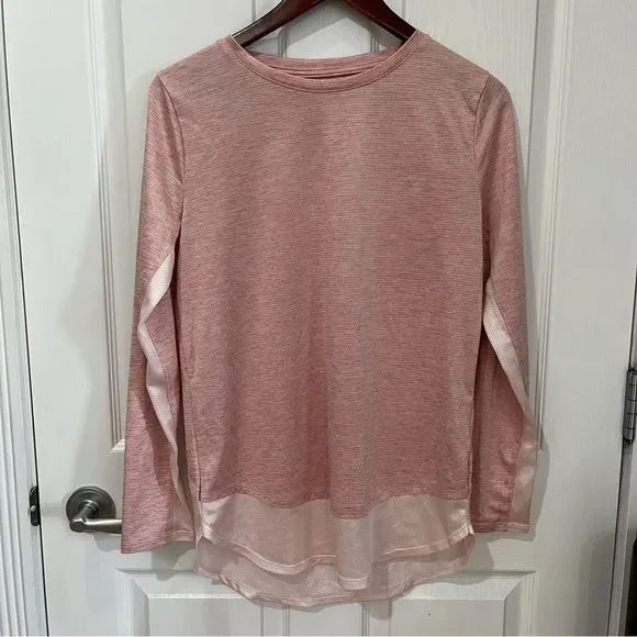 under armour pale pink long sleeve crew neck top size medium - Picture 3 of 13
